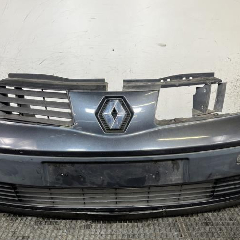 Pare choc avant RENAULT GRAND ESPACE 4 Photo n°1