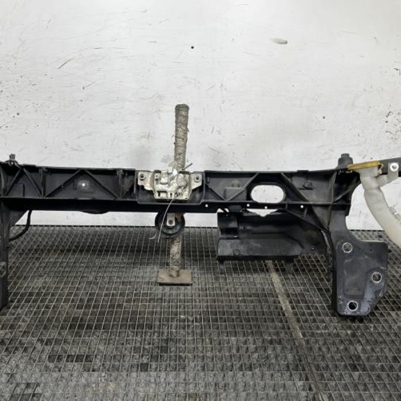 Face avant RENAULT CLIO 3 Photo n°4