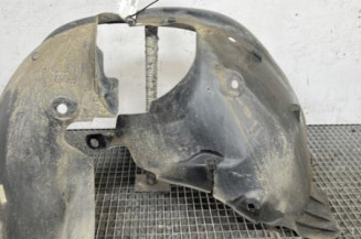 Pare boue avant droit RENAULT CLIO 3 Photo n°1