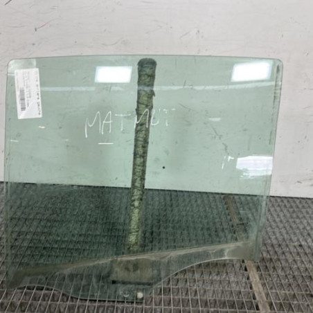 Vitre arriere gauche RENAULT CLIO 3 Photo n°1