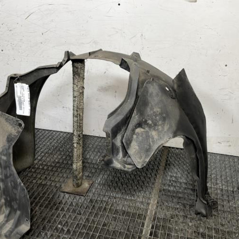 Pare boue avant droit NISSAN NOTE 1 Photo n°3