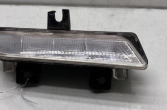 Feu diurne avant droit RENAULT CLIO 4 Photo n°1