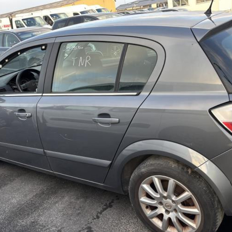 Retroviseur droit OPEL ASTRA H Photo n°11