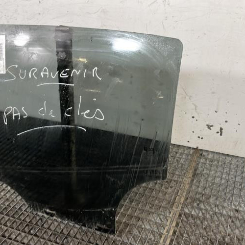 Vitre arriere gauche OPEL MOKKA 1 Photo n°3