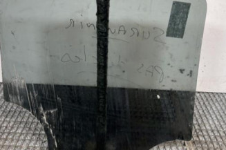 Vitre arriere gauche OPEL MOKKA 1