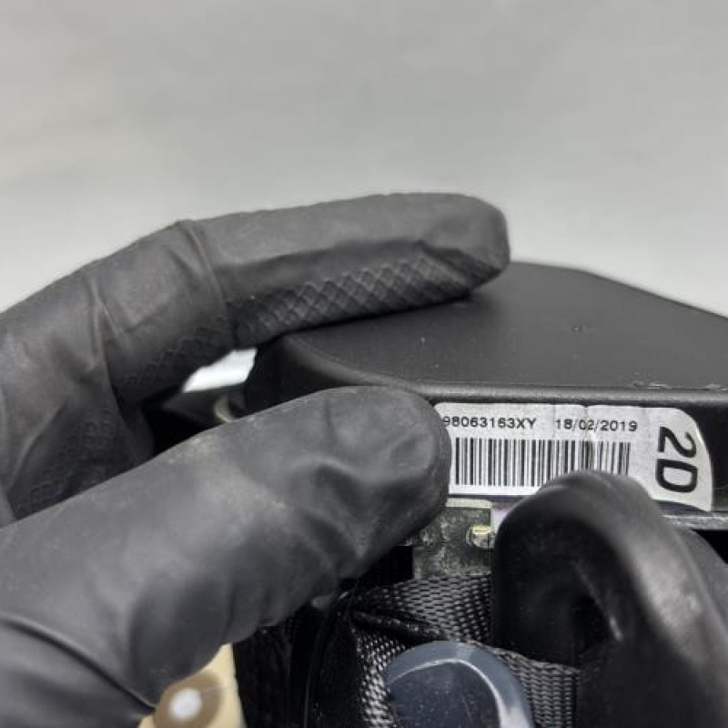 Ceinture arriere droit PEUGEOT 208 1 Photo n°3