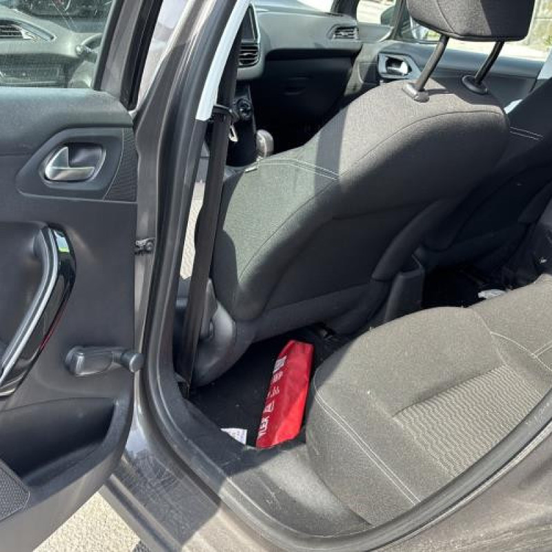 Ceinture arriere droit PEUGEOT 208 1 Photo n°13