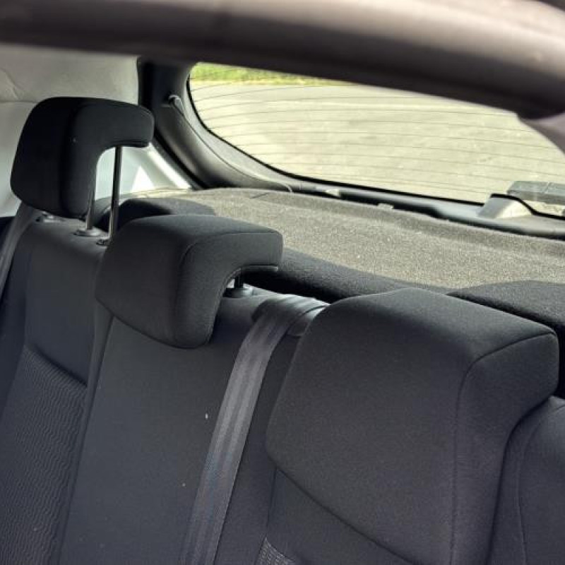 Ceinture arriere droit PEUGEOT 208 1 Photo n°16