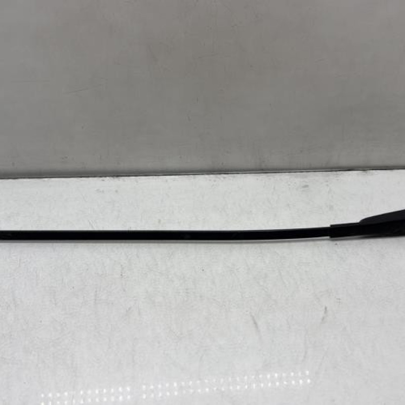 Bras essuie glace avant droit OPEL CORSA B Photo n°1