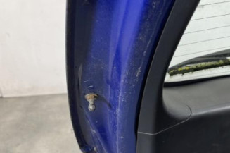 Malle/Hayon arriere MAZDA 3 1