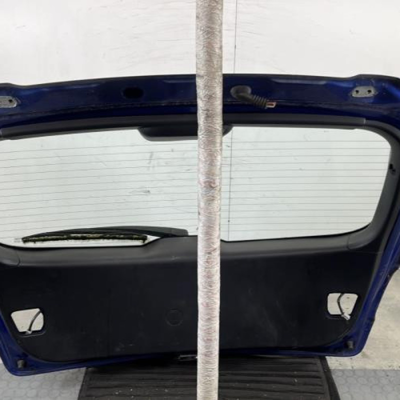 Malle/Hayon arriere MAZDA 3 1 Photo n°10