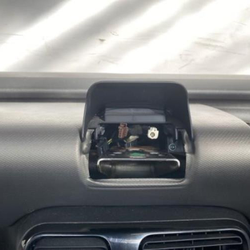 Planche de bord complete CITROEN C4 CACTUS Photo n°2