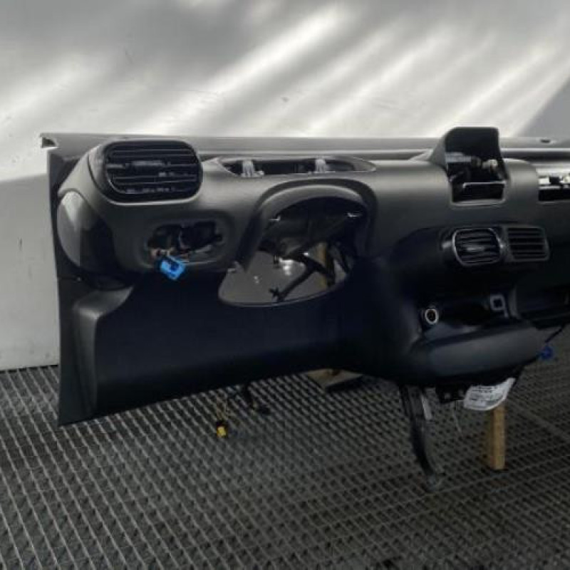 Planche de bord complete CITROEN C4 CACTUS Photo n°3