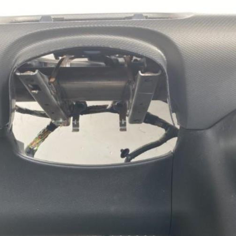 Planche de bord complete CITROEN C4 CACTUS Photo n°5