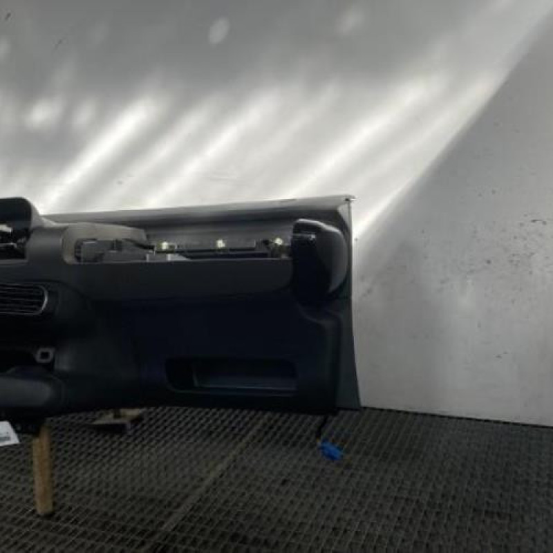 Planche de bord complete CITROEN C4 CACTUS Photo n°7