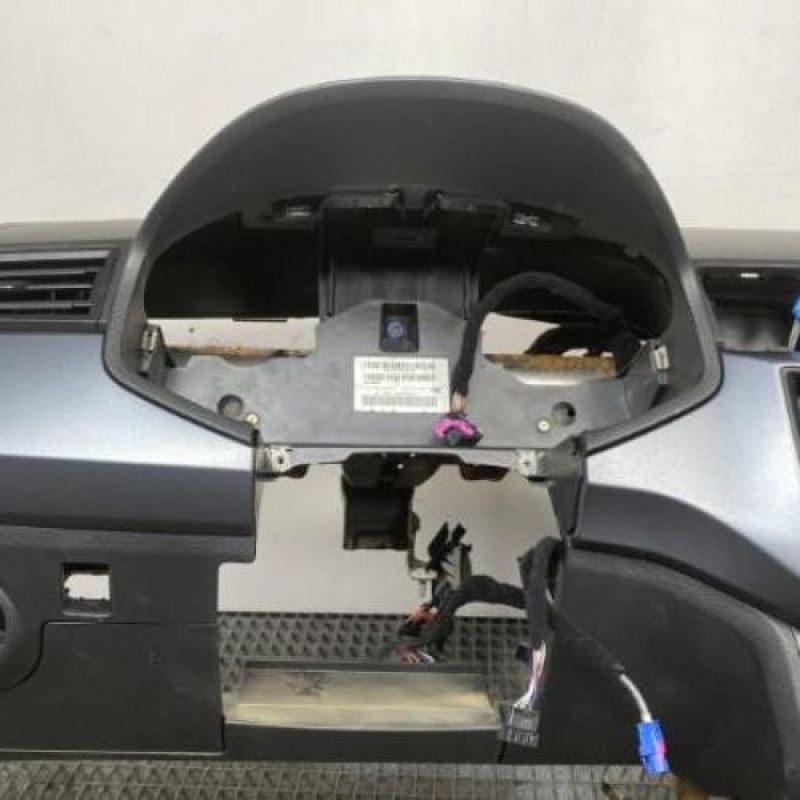 Planche de bord complete SEAT ARONA Photo n°7