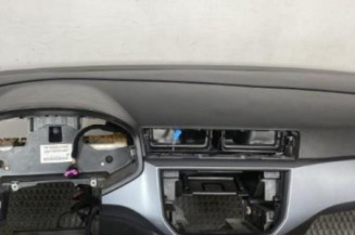 Planche de bord complete SEAT ARONA