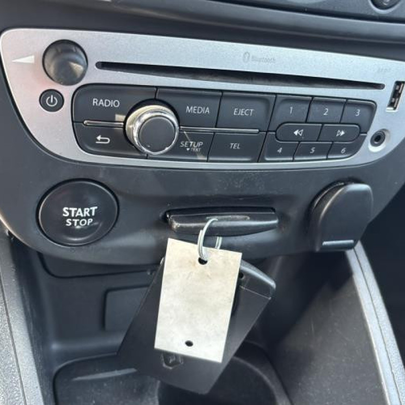 Demarreur RENAULT MEGANE 3 Photo n°20