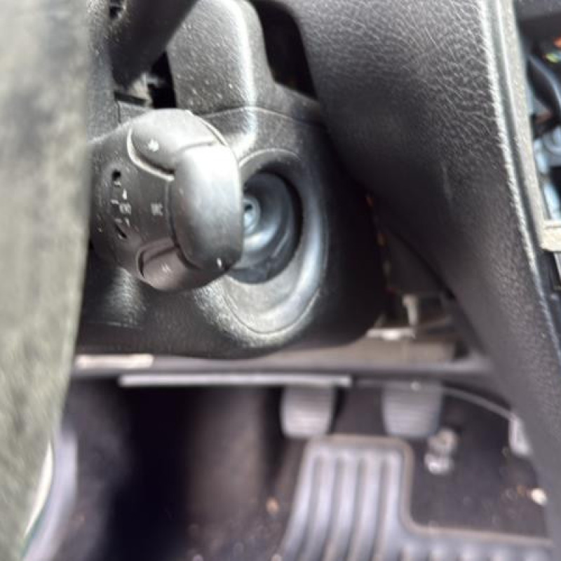 Moteur PEUGEOT 206 Photo n°11