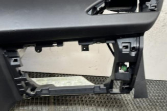 Planche de bord complete PEUGEOT 208 1