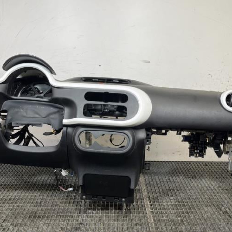 Planche de bord complete RENAULT TWINGO 3 Photo n°1