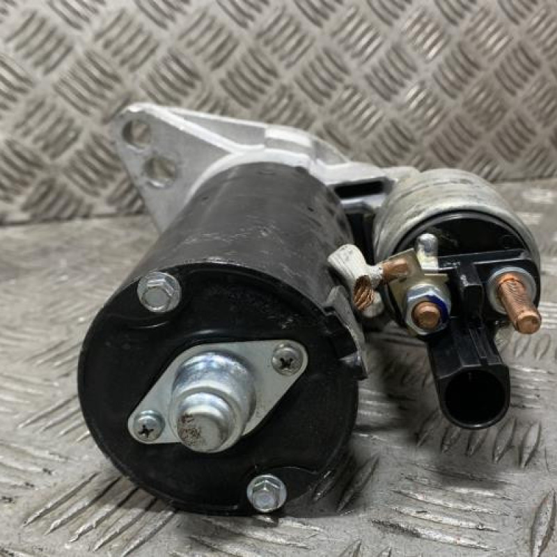 Demarreur VOLKSWAGEN CADDY 3 Photo n°2