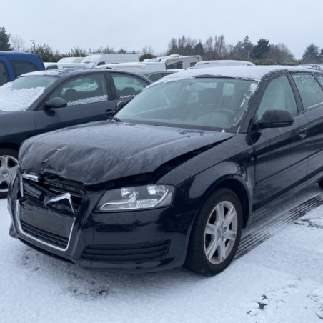AUDI A3 2 SPORTBACK PHASE 2 1.6i - 8V Photo n°1