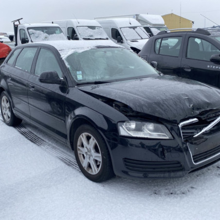AUDI A3 2 SPORTBACK PHASE 2 1.6i - 8V
