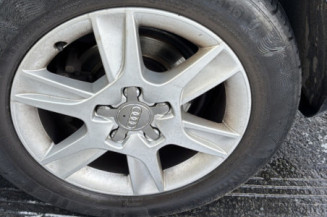 AUDI A3 2 SPORTBACK PHASE 2 1.6i - 8V