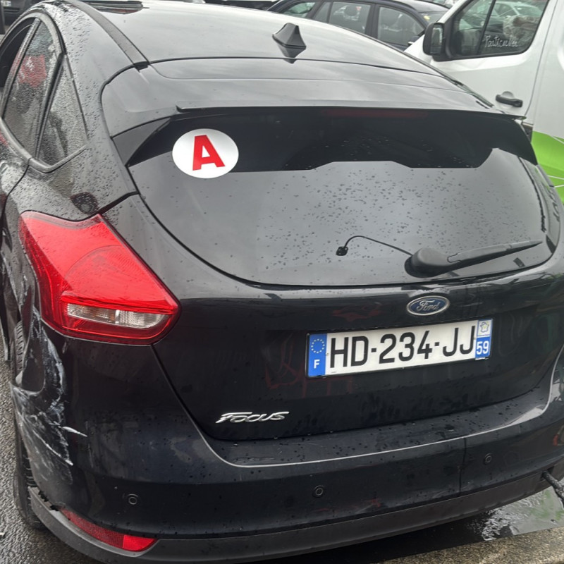 FORD FOCUS 3 PHASE 2 1.5 TDCI - 8V TURBO Photo n°5