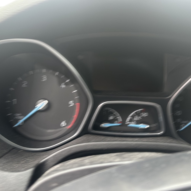 FORD FOCUS 3 PHASE 2 1.5 TDCI - 8V TURBO Photo n°15