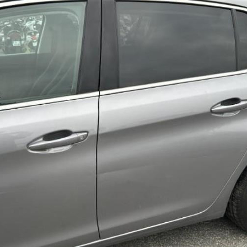 Grille de pare choc PEUGEOT 308 2 Photo n°6