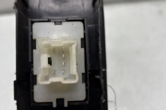 Interrupteur de leve vitre avant droit NISSAN TOWNSTAR