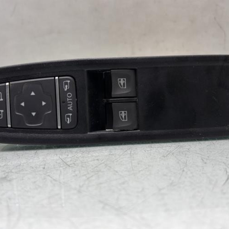 Interrupteur de leve vitre avant gauche NISSAN TOWNSTAR Photo n°1