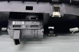 Interrupteur de leve vitre arriere droit BMW X1 E84