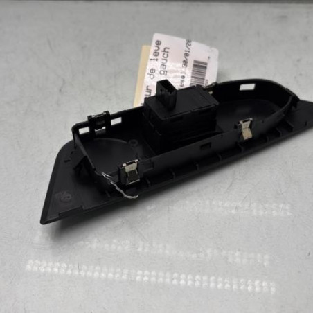 Interrupteur de leve vitre arriere gauche BMW X1 E84