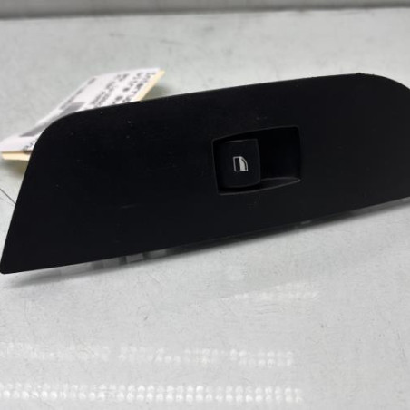 Interrupteur de leve vitre avant droit BMW X1 E84 Photo n°1