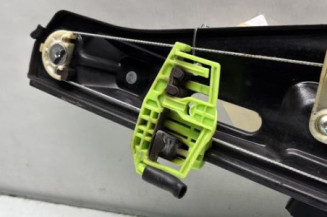 Leve vitre electrique arriere gauche BMW X1 E84