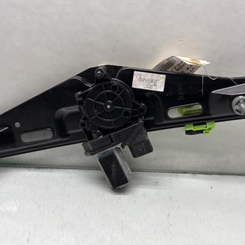 Leve vitre electrique arriere gauche BMW X1 E84 Photo n°4