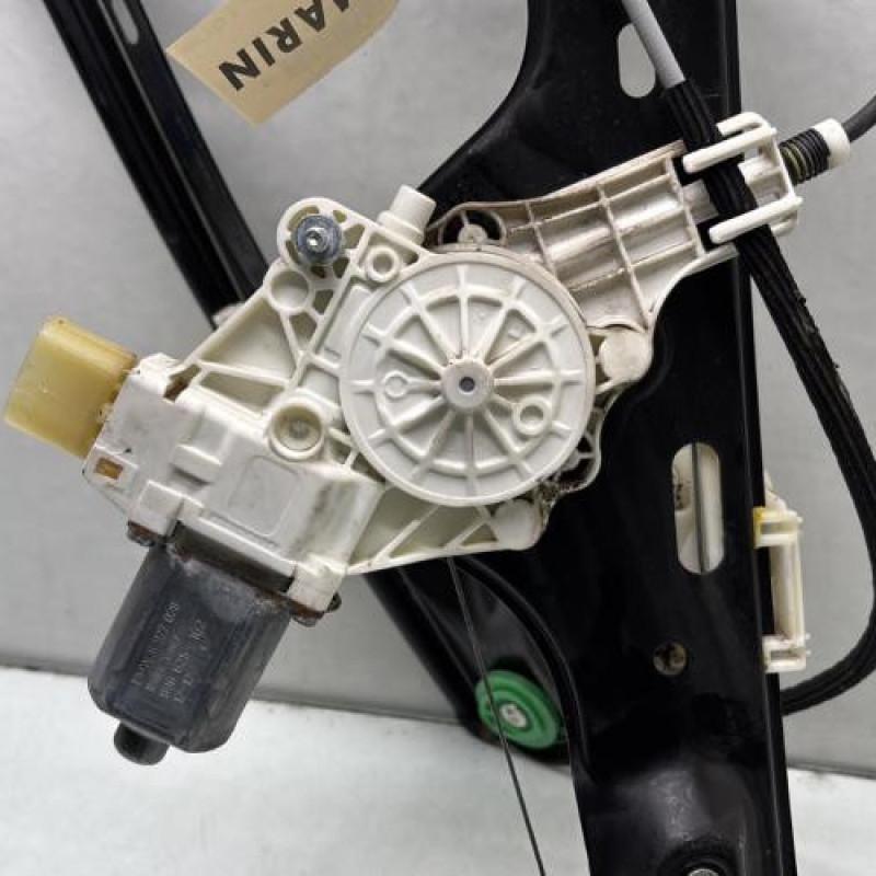 Leve vitre electrique avant droit BMW X1 E84 Photo n°7