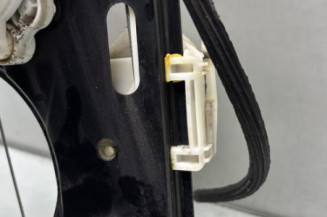 Leve vitre electrique avant droit BMW X1 E84