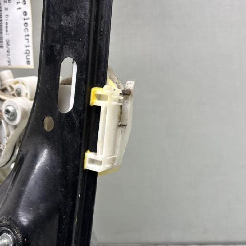 Leve vitre electrique avant droit BMW X1 E84 Photo n°9