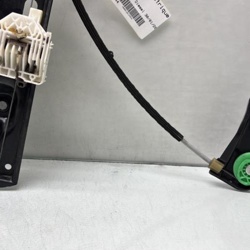 Leve vitre electrique avant gauche BMW X1 E84 Photo n°6