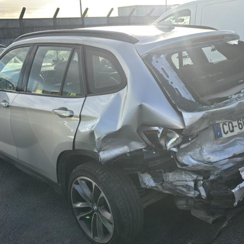 Leve vitre electrique avant gauche BMW X1 E84 Photo n°11