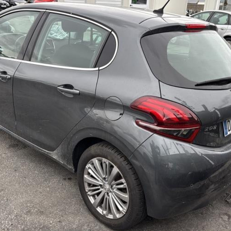 Catalyseur (echappement) PEUGEOT 208 1 Photo n°4