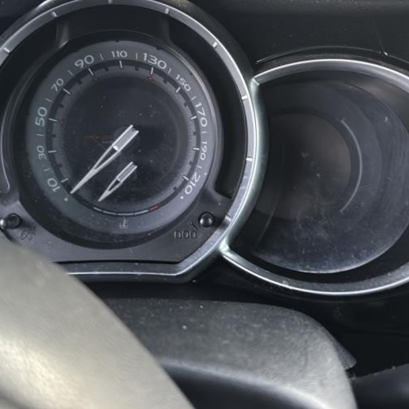 Compteur CITROEN DS3 Photo n°17