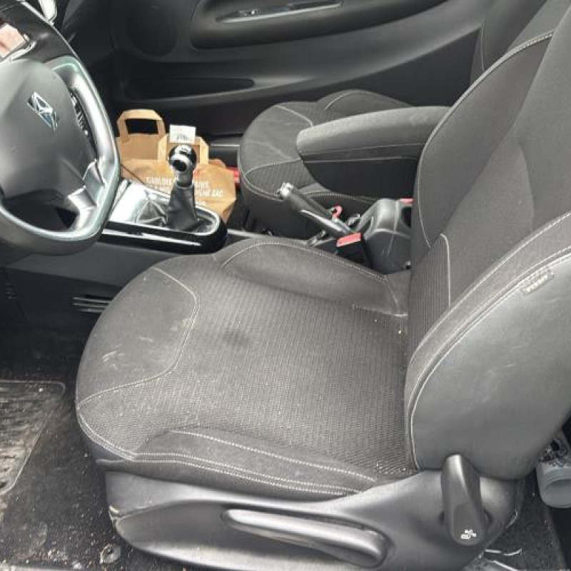 Compteur CITROEN DS3 Photo n°11