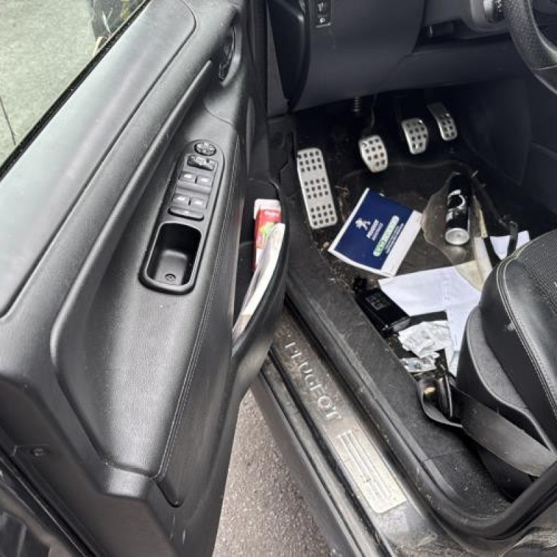 Catalyseur (echappement) PEUGEOT 207 Photo n°9