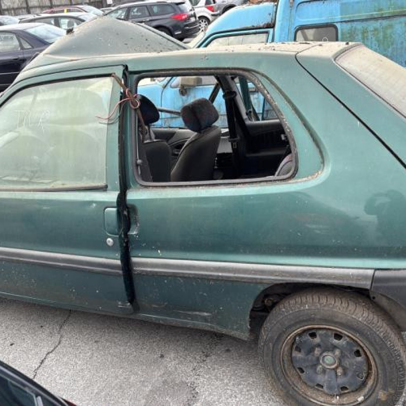 Feu arriere principal droit (feux) CITROEN SAXO Photo n°6