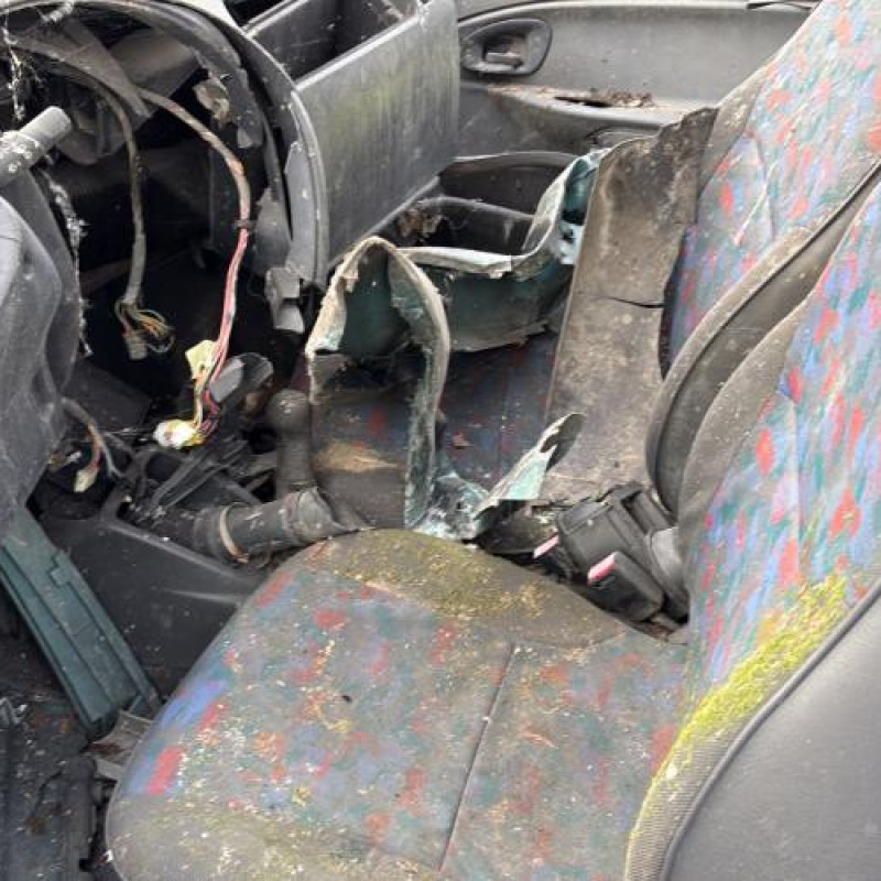 Feu arriere principal gauche (feux) CITROEN SAXO Photo n°10